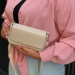 کیف دخترانه نقلی رنگ کرم